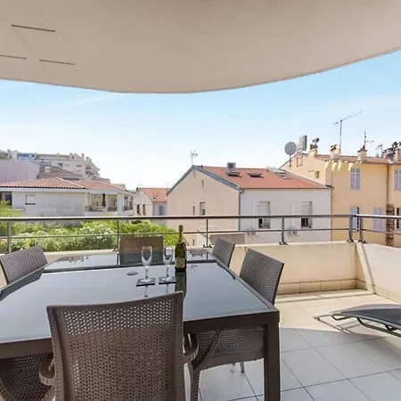 Spacious 3br Central - 8 Pax - 2 Mn From Croisette And Beach Parking & Ac Appartement *