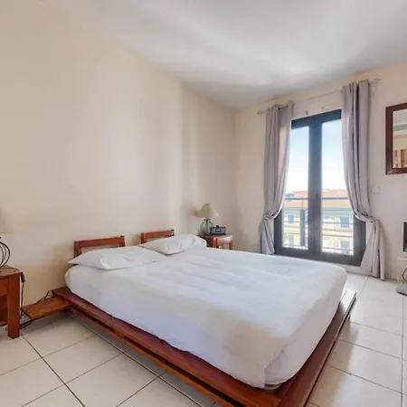 Appartement Spacious 3br Central - 8 Pax - 2 Mn From Croisette And Beach Parking & Ac Cannes