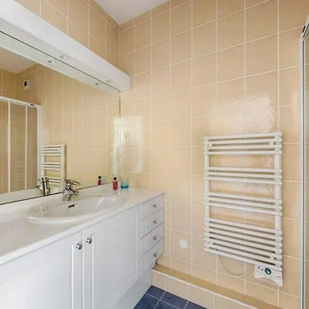 Spacious 3br Central - 8 Pax - 2 Mn From Croisette And Beach Parking & Ac *