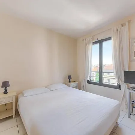 Spacious 3br Central - 8 Pax - 2 Mn From Croisette And Beach Parking & Ac Appartement Cannes